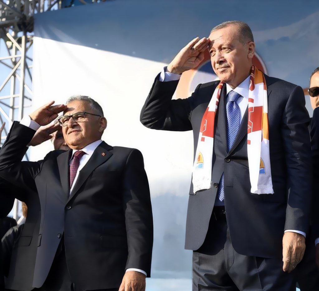 Başkan Büyükkılıç’tan AK Parti’nin 25’inci kuruluş yıl dönümü mesajı