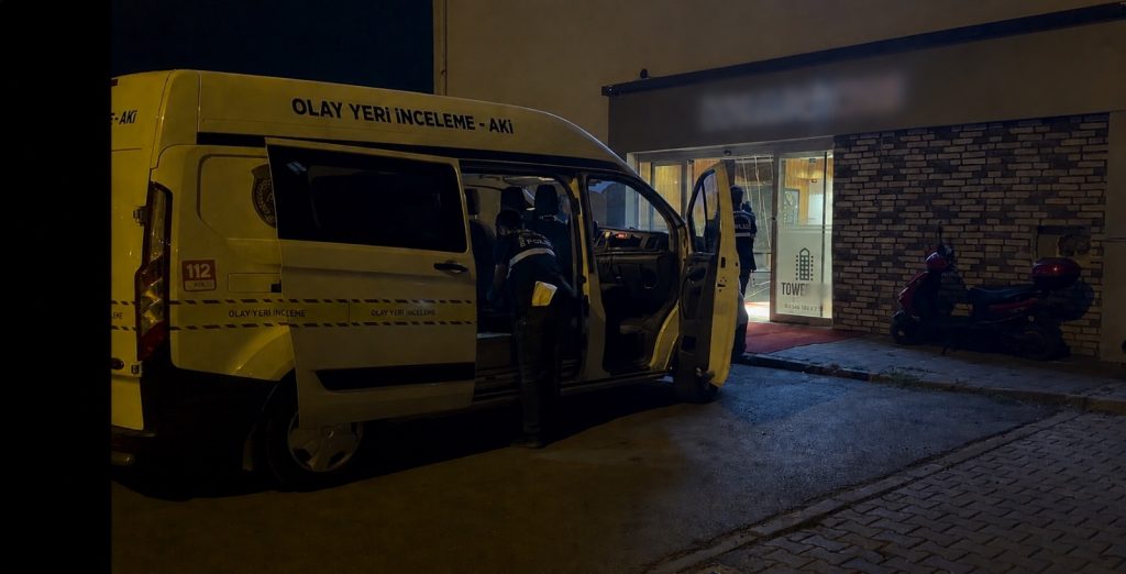 Rezidansta Şüpheli Ölüm: 53 Yaşındaki Adam Odasında Ölü Bulundu