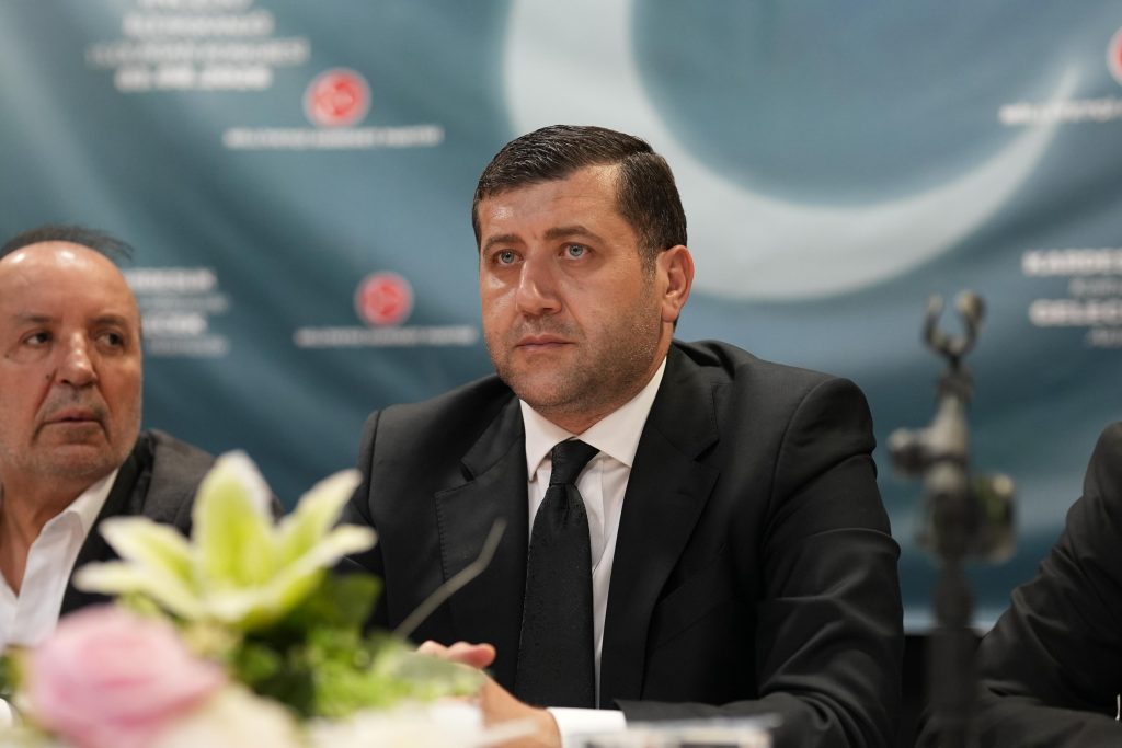 ORC Anketinde Zirve Yine Baki Ersoy’un: İç Anadolu’nun En Beğenilen Milletvekili